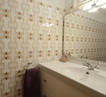 Sleeps 8 Pool Air Con * Begur